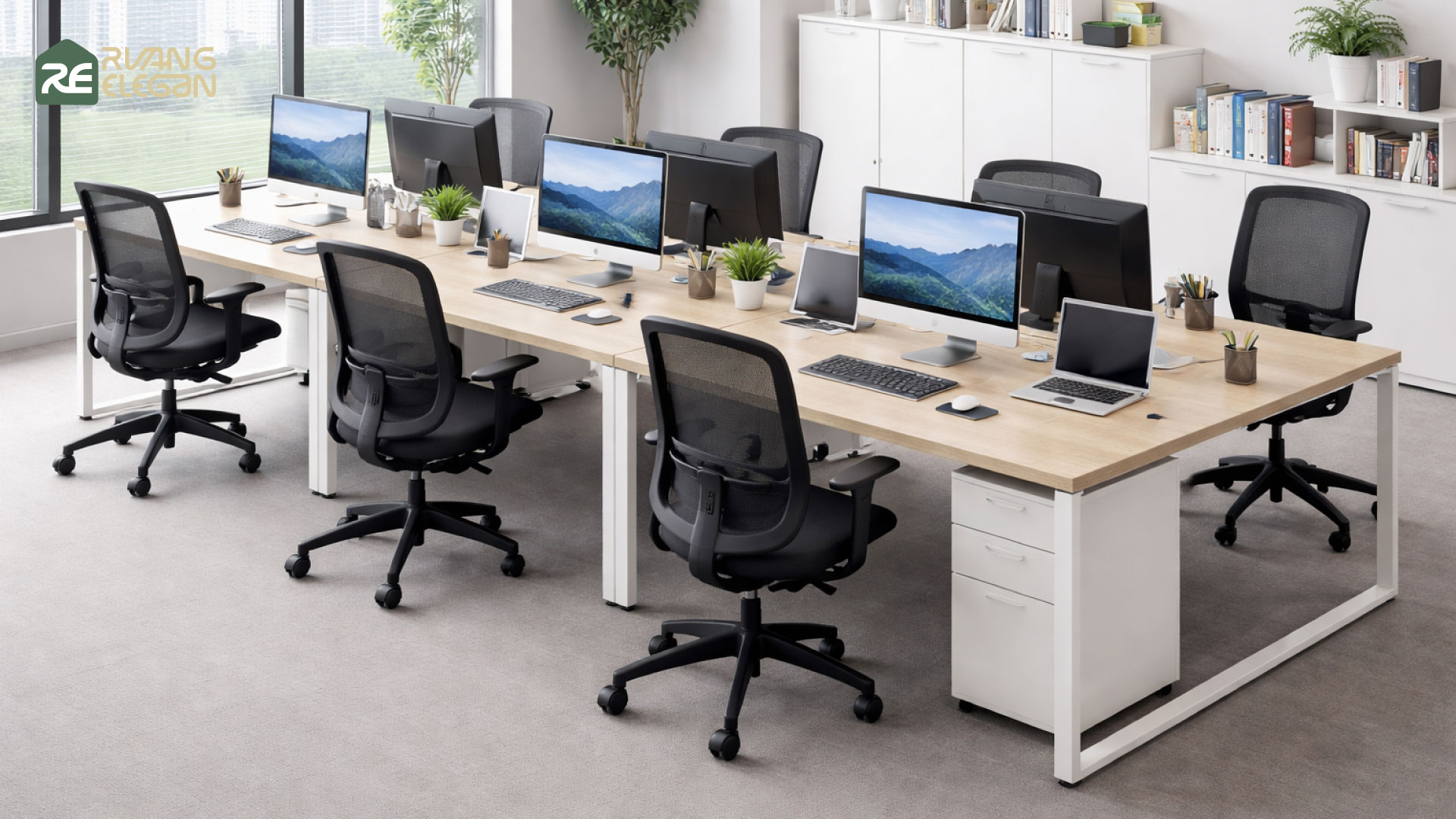 Contoh meja staff tanpa partisi